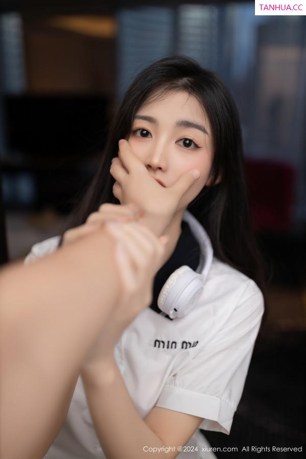   [XiuRen]高清写真图 2024.07.02 No.8793 鱼尾fish第6张图片